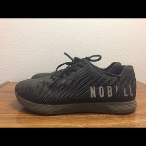 No Bull Trainers Women’s size 8.5. GUC